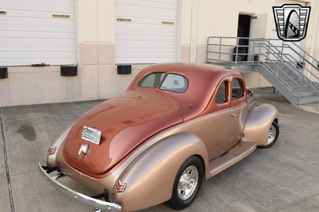 1940 Ford Standard & Deluxe & Super Deluxe - Image 5 of 12