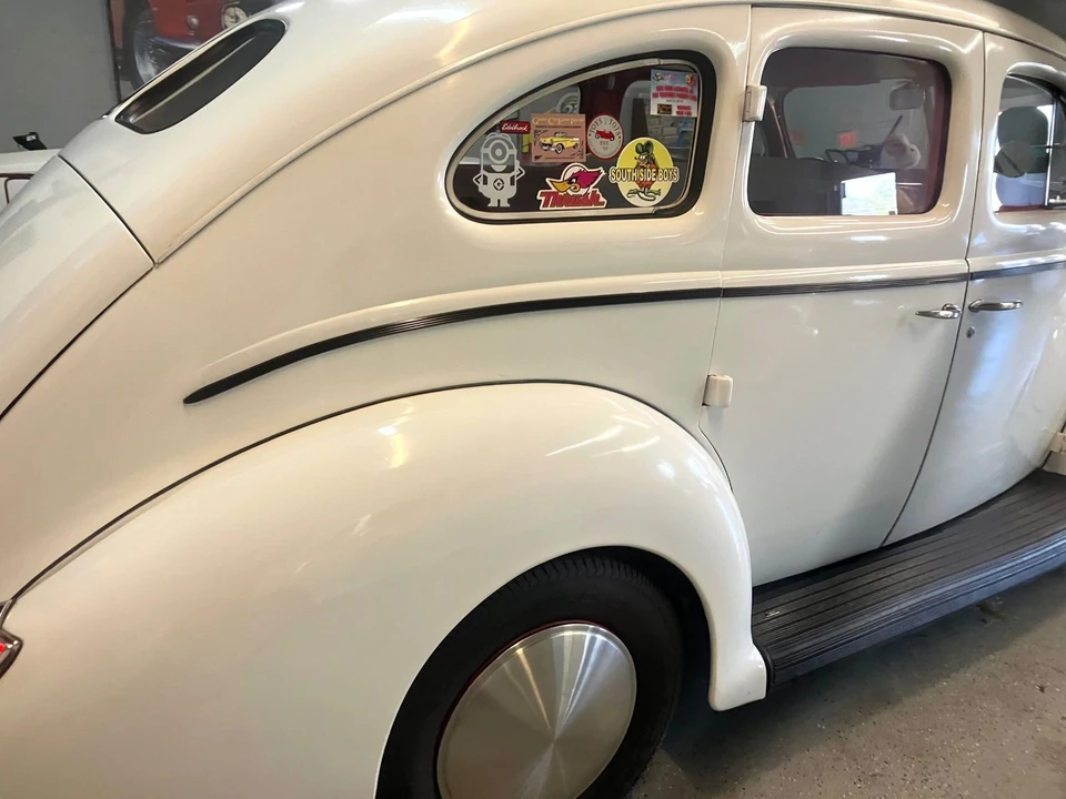 1940 Ford Standard & Deluxe & Super Deluxe - Image 11 of 21
