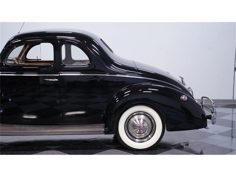 1940 Ford Standard & Deluxe & Super Deluxe - Image 20 of 31