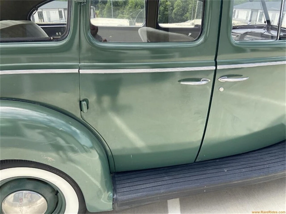 1940 Ford Standard & Deluxe & Super Deluxe - Image 17 of 31