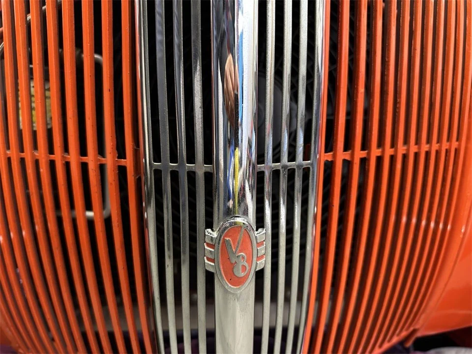 1940 Ford Standard & Deluxe & Super Deluxe - Image 13 of 31