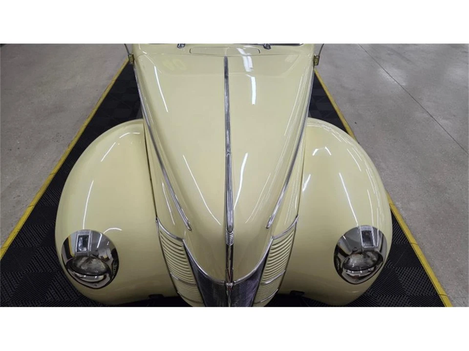 1940 Ford Standard & Deluxe & Super Deluxe - Image 10 of 31