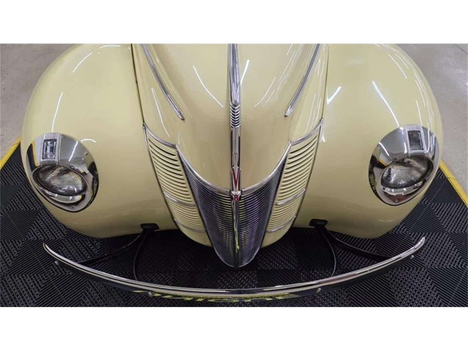 1940 Ford Standard & Deluxe & Super Deluxe - Image 27 of 31