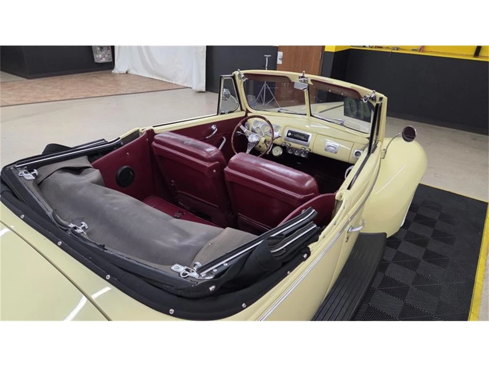 1940 Ford Standard & Deluxe & Super Deluxe - Image 13 of 31