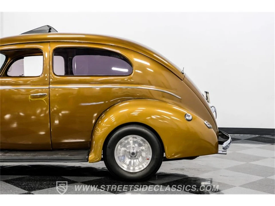 1940 Ford Standard & Deluxe & Super Deluxe - Image 23 of 31