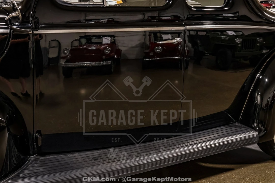 1940 Ford Standard & Deluxe & Super Deluxe - Image 30 of 31
