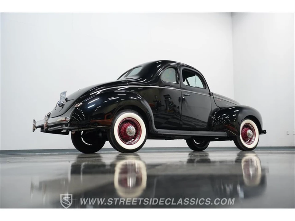 1940 Ford Standard & Deluxe & Super Deluxe - Image 24 of 31