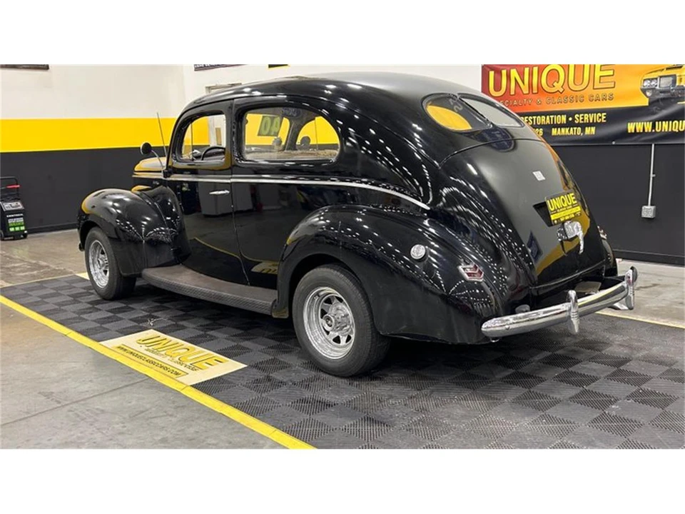 1940 Ford Standard & Deluxe & Super Deluxe - Image 4 of 9