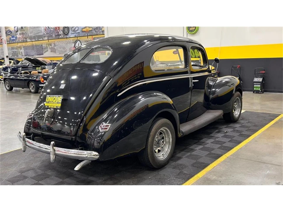 1940 Ford Standard & Deluxe & Super Deluxe - Image 3 of 9