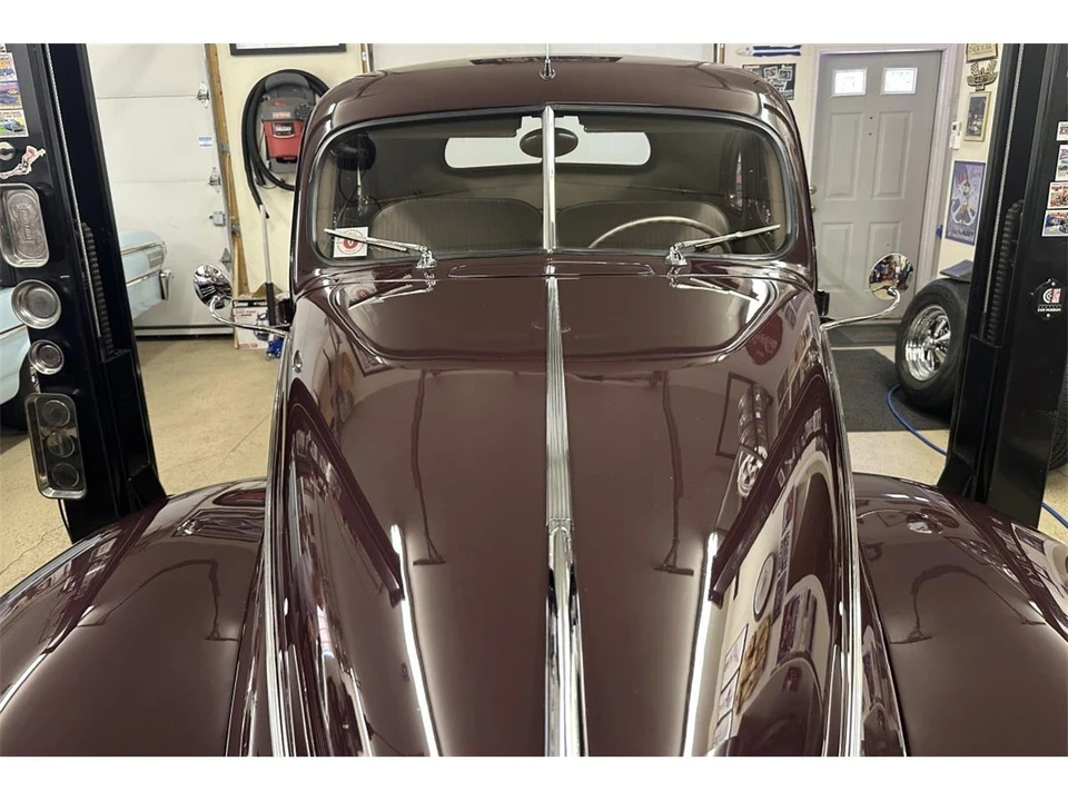 1940 Ford Standard & Deluxe & Super Deluxe - Image 6 of 31
