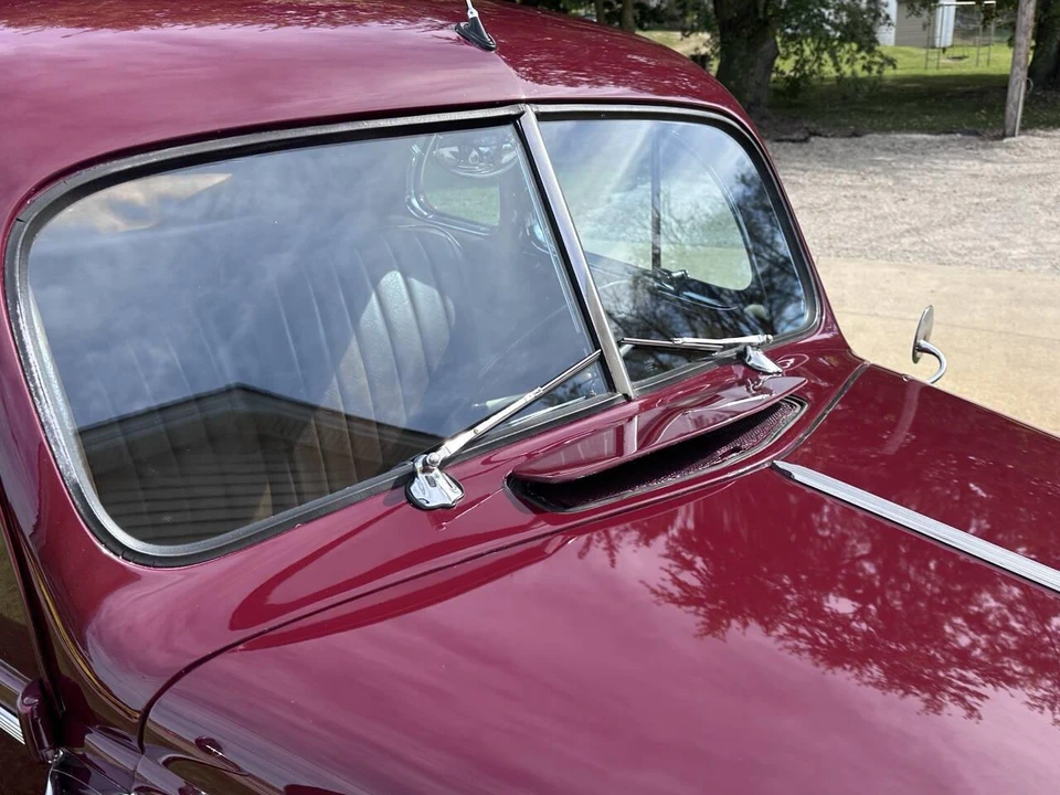 1940 Ford Standard & Deluxe & Super Deluxe - Image 25 of 31
