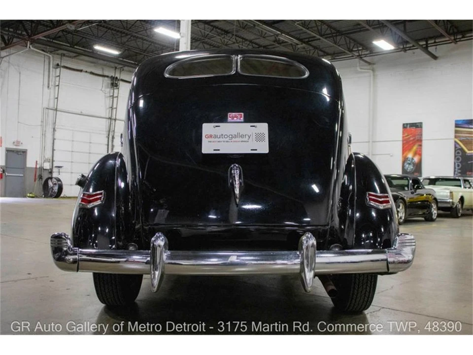 1940 Ford Standard & Deluxe & Super Deluxe - Image 6 of 31