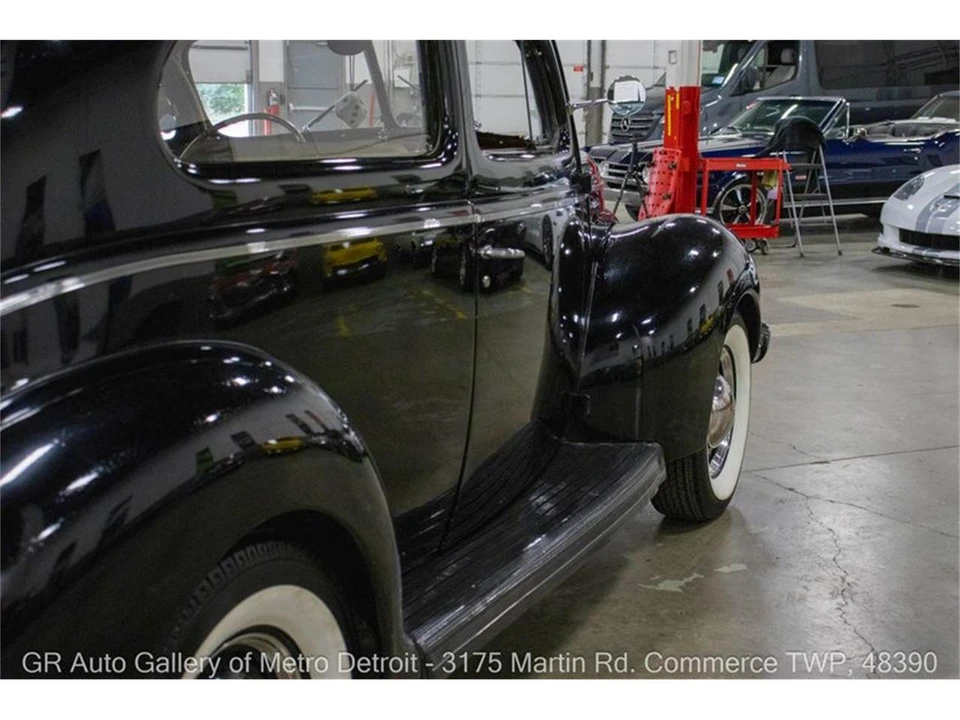 1940 Ford Standard & Deluxe & Super Deluxe - Image 22 of 31