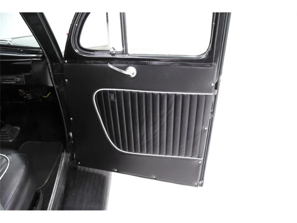 1940 Ford Standard & Deluxe & Super Deluxe - Image 29 of 31