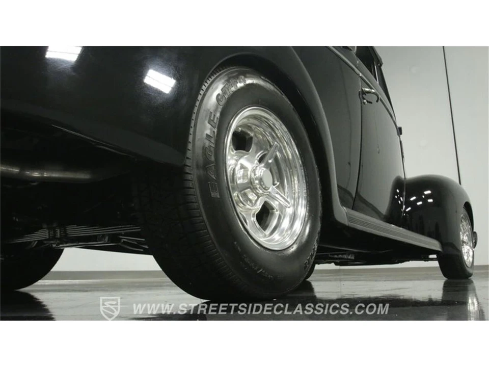 1940 Ford Standard & Deluxe & Super Deluxe - Image 29 of 31