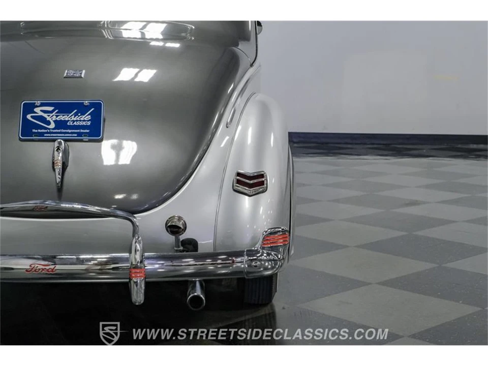 1940 Ford Standard & Deluxe & Super Deluxe - Image 25 of 31