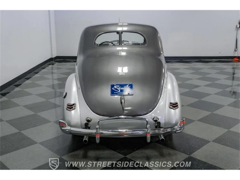 1940 Ford Standard & Deluxe & Super Deluxe - Image 10 of 31