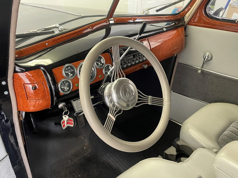 1940 Ford Standard & Deluxe & Super Deluxe - Image 14 of 20