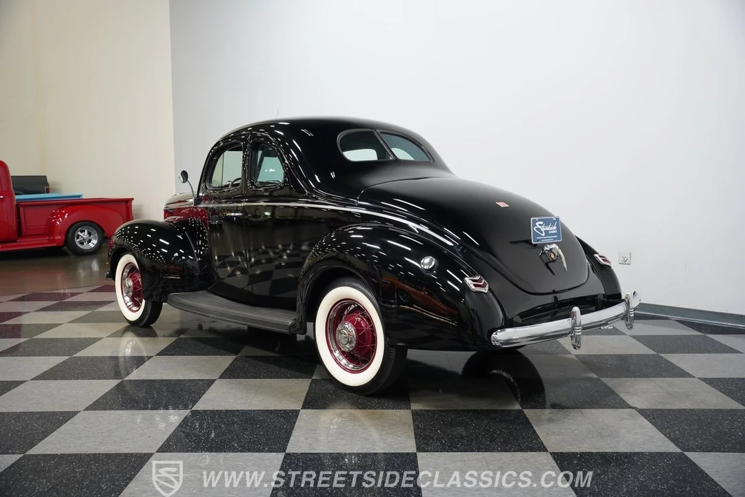 1940 Ford Standard & Deluxe & Super Deluxe - Image 10 of 31