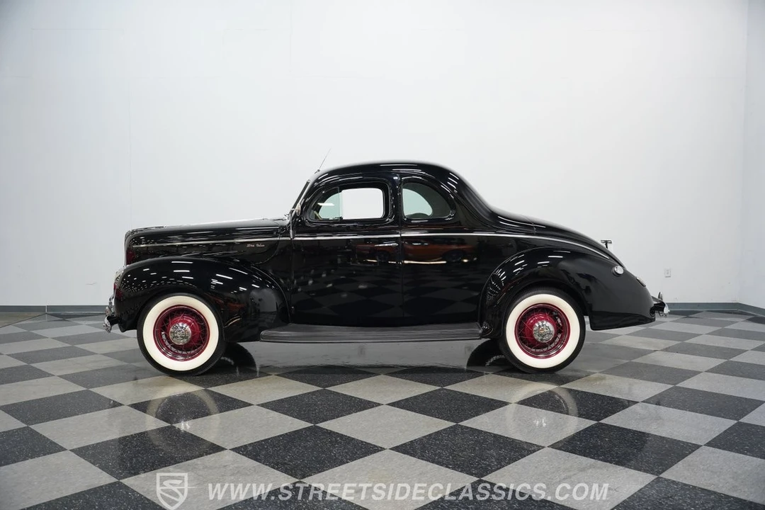 1940 Ford Standard & Deluxe & Super Deluxe - Image 3 of 31