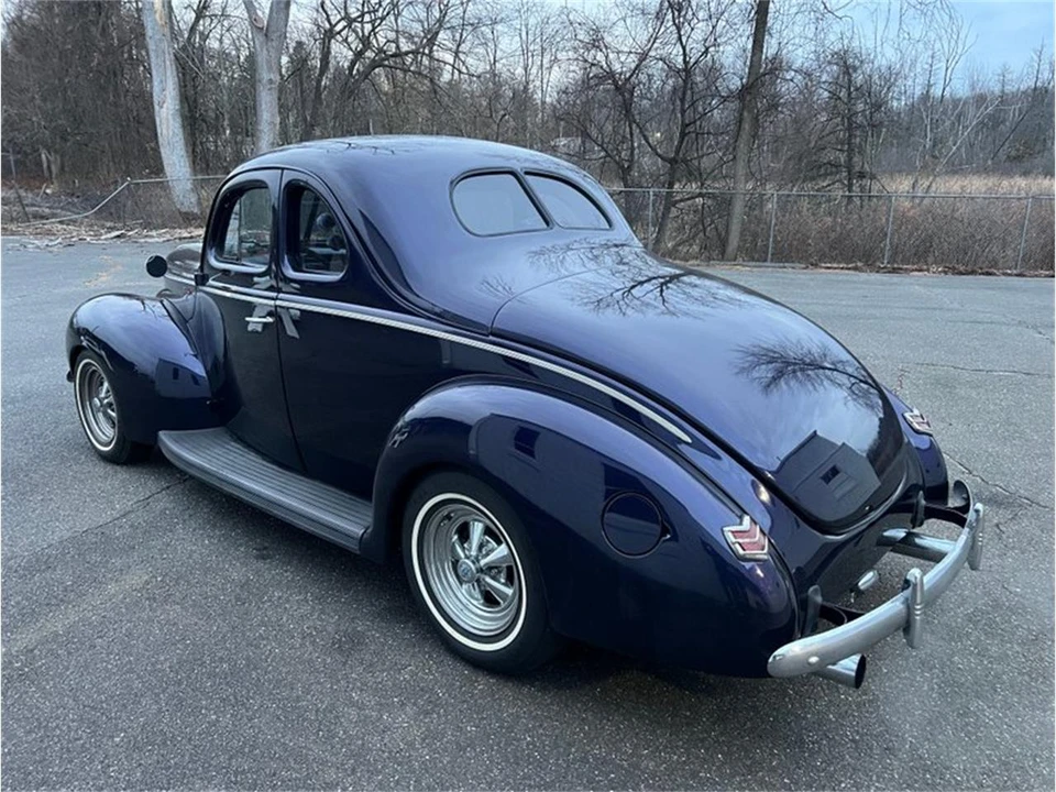 1940 Ford Standard & Deluxe & Super Deluxe - Image 4 of 25