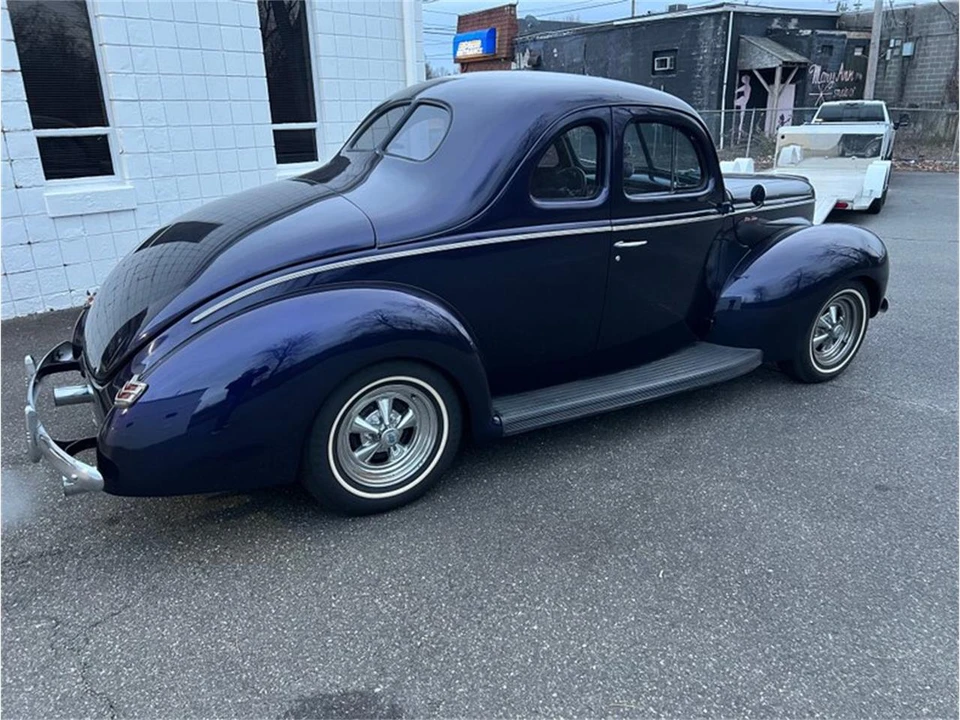 1940 Ford Standard & Deluxe & Super Deluxe - Image 10 of 25