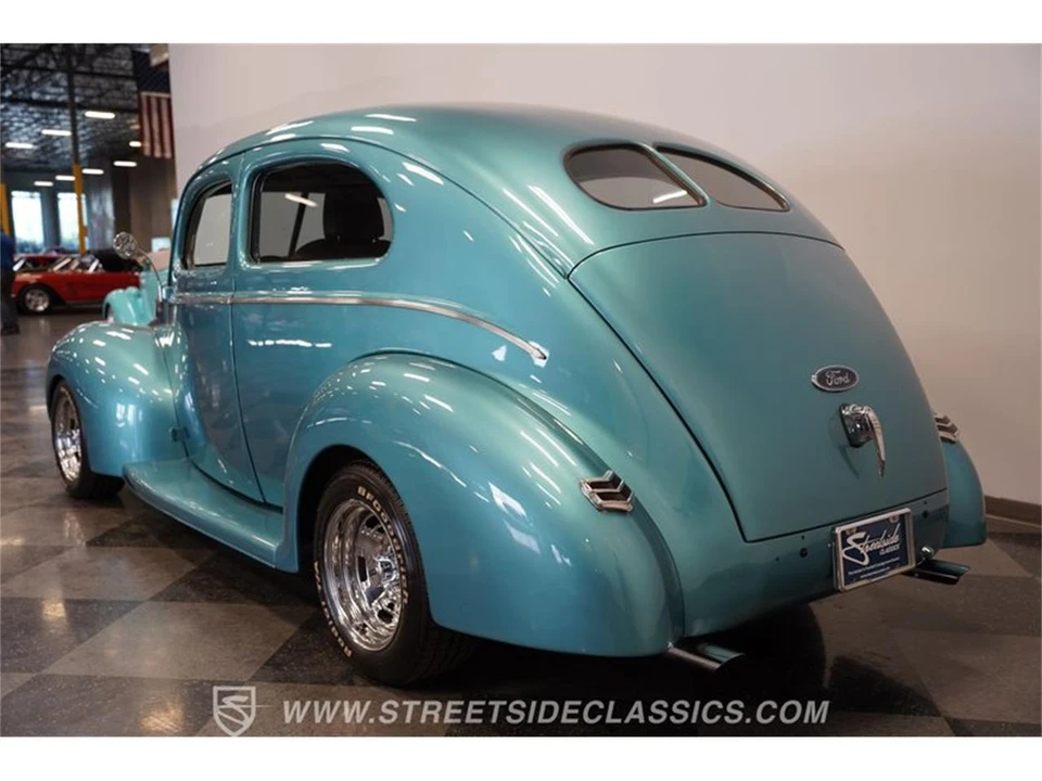1940 Ford Standard & Deluxe & Super Deluxe - Image 9 of 31