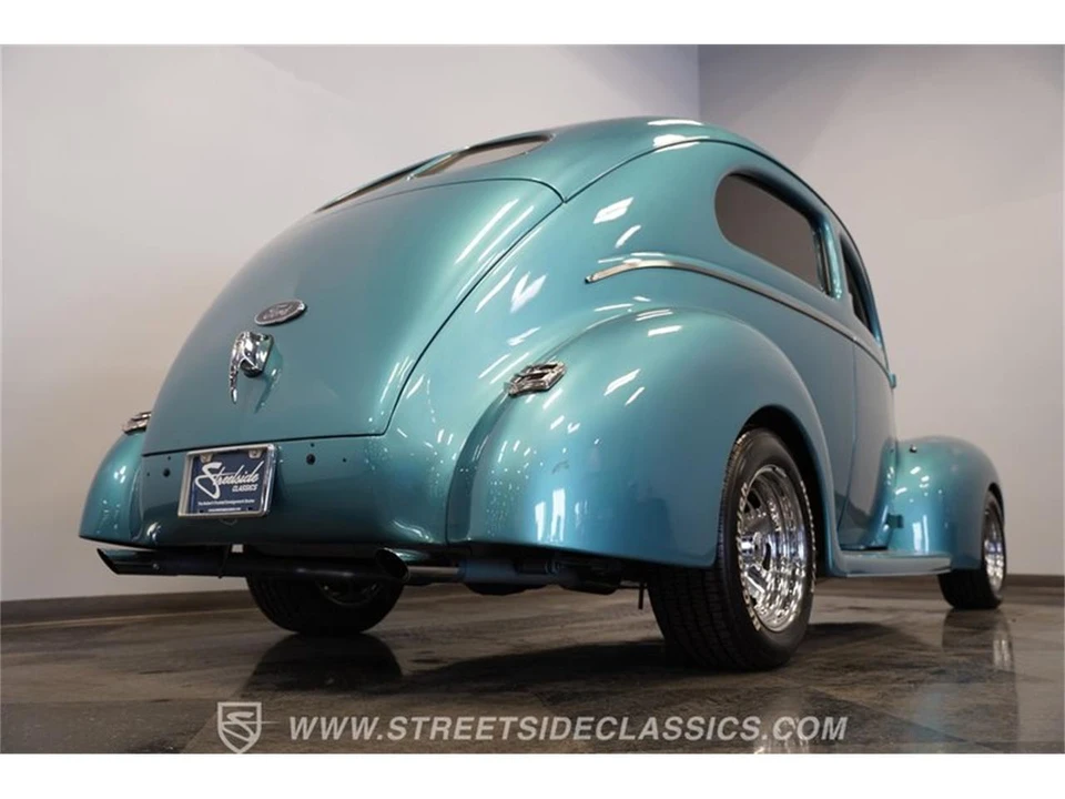 1940 Ford Standard & Deluxe & Super Deluxe - Image 29 of 31
