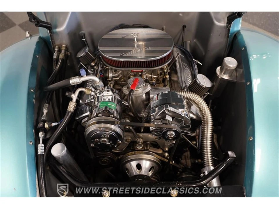 1940 Ford Standard & Deluxe & Super Deluxe - Image 4 of 31