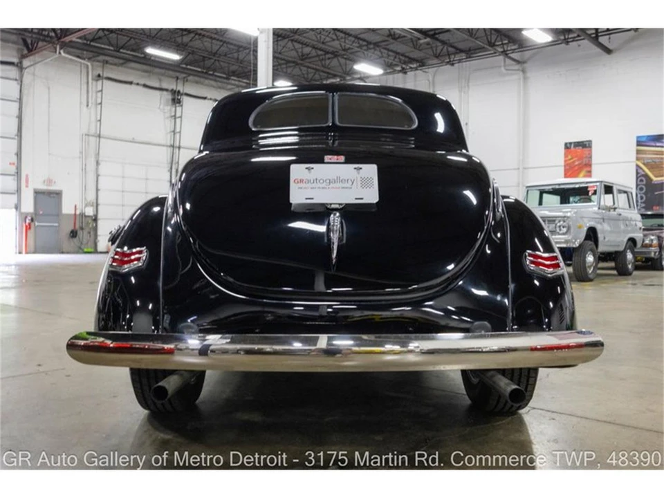 1940 Ford Standard & Deluxe & Super Deluxe - Image 6 of 31