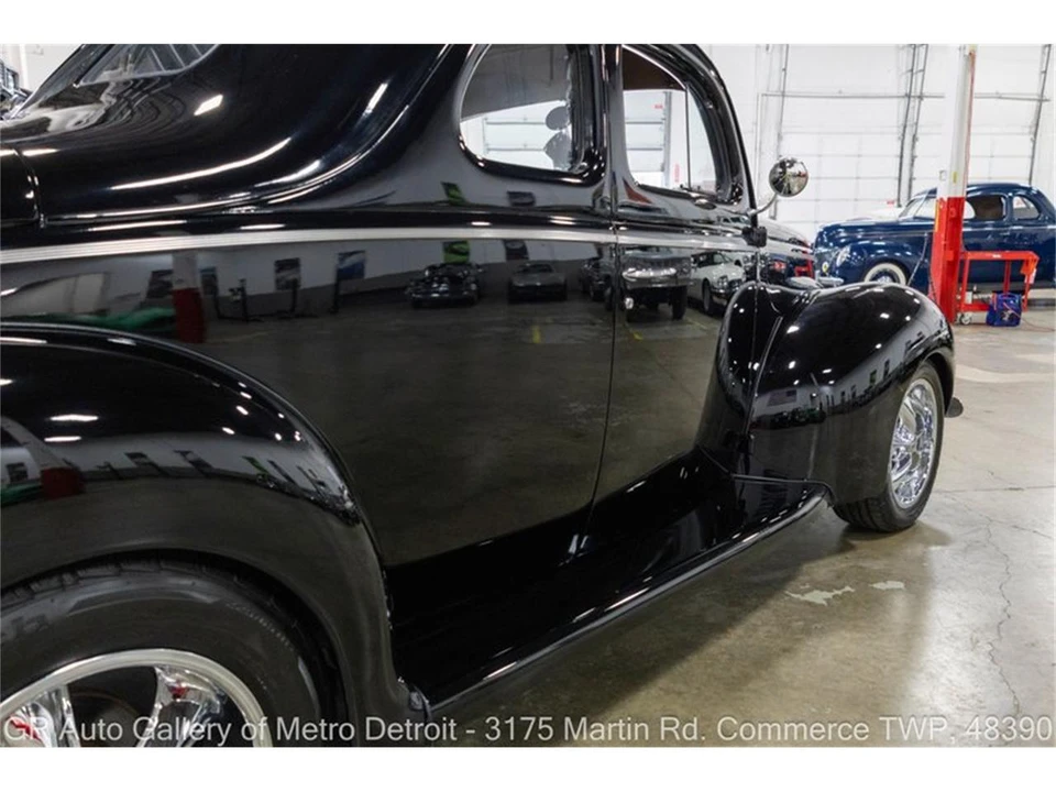 1940 Ford Standard & Deluxe & Super Deluxe - Image 22 of 31