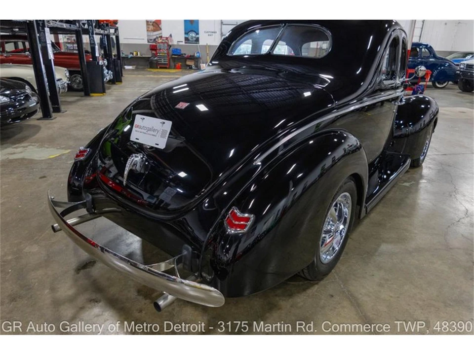 1940 Ford Standard & Deluxe & Super Deluxe - Image 15 of 31