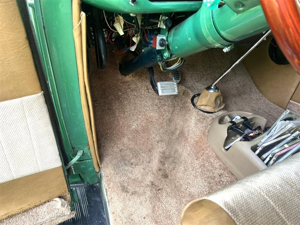 1940 Ford Standard & Deluxe & Super Deluxe - Image 29 of 31