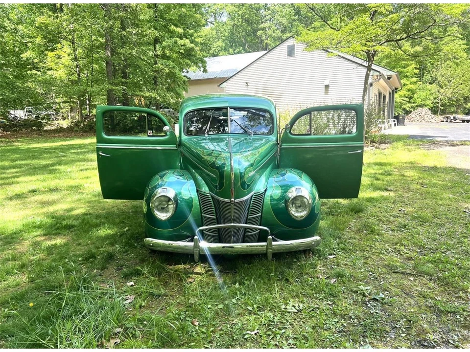 1940 Ford Standard & Deluxe & Super Deluxe - Image 10 of 31