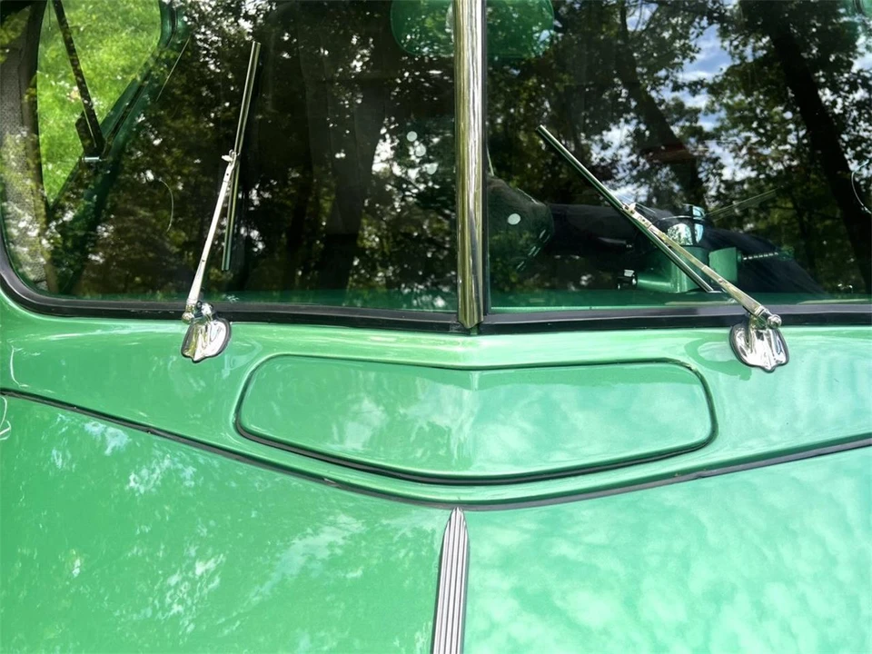 1940 Ford Standard & Deluxe & Super Deluxe - Image 7 of 31