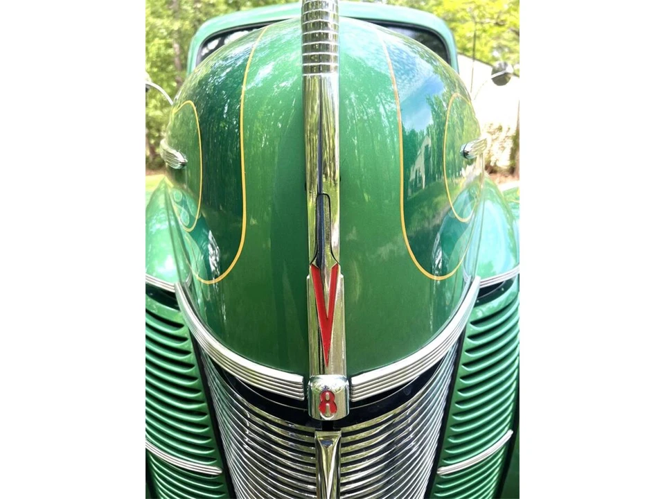1940 Ford Standard & Deluxe & Super Deluxe - Image 8 of 31