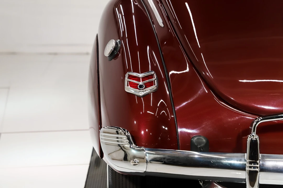1940 Ford Standard & Deluxe & Super Deluxe - Image 10 of 31