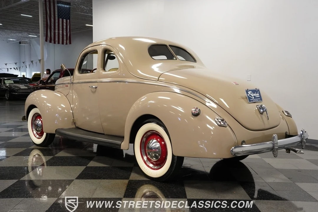 1940 Ford Standard & Deluxe & Super Deluxe - Image 10 of 21
