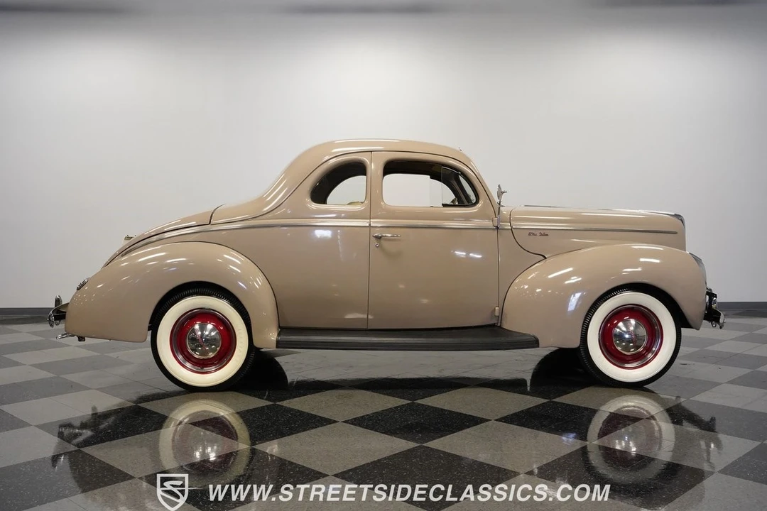 1940 Ford Standard & Deluxe & Super Deluxe - Image 15 of 21