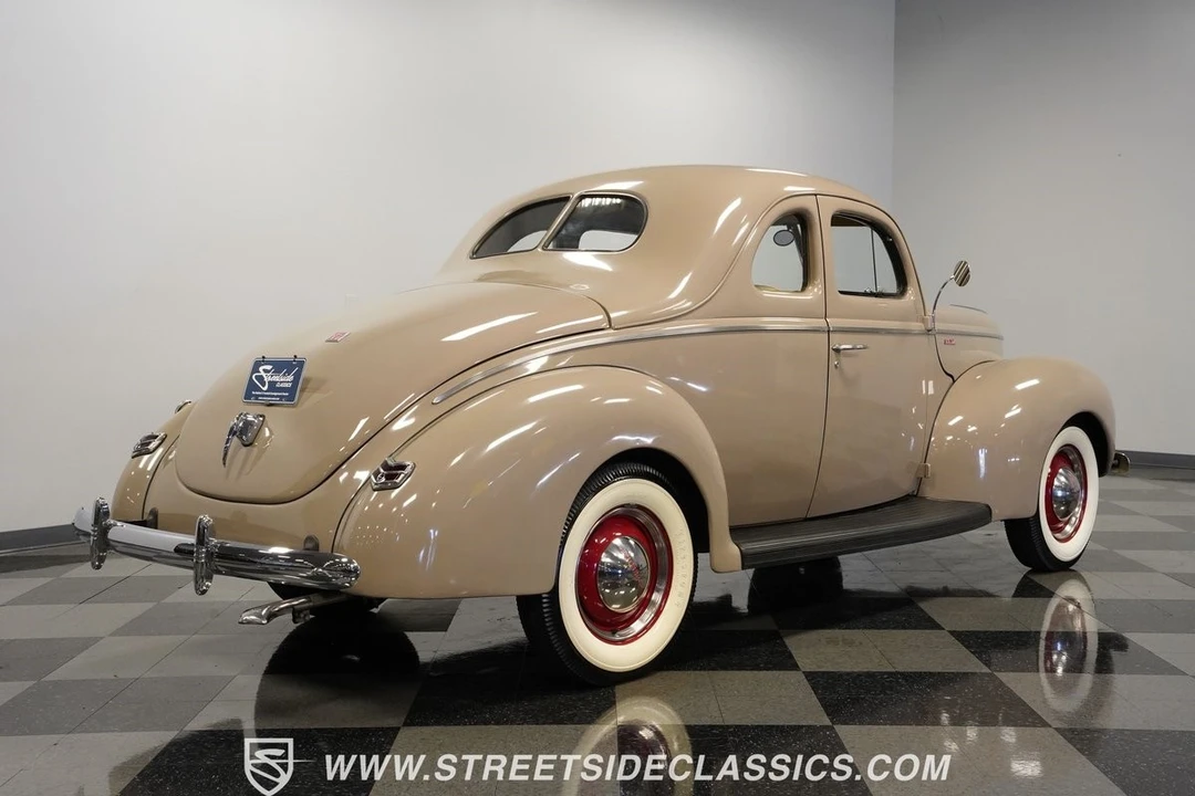 1940 Ford Standard & Deluxe & Super Deluxe - Image 13 of 21