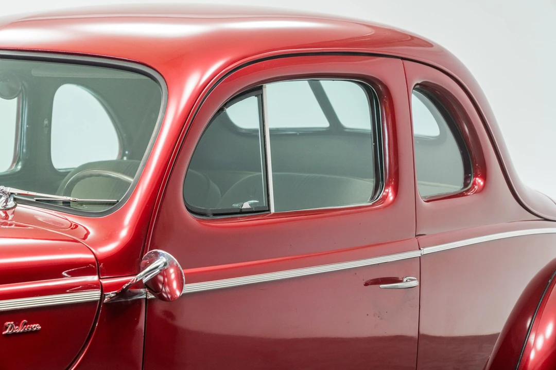 1940 Ford Standard & Deluxe & Super Deluxe - Image 25 of 31