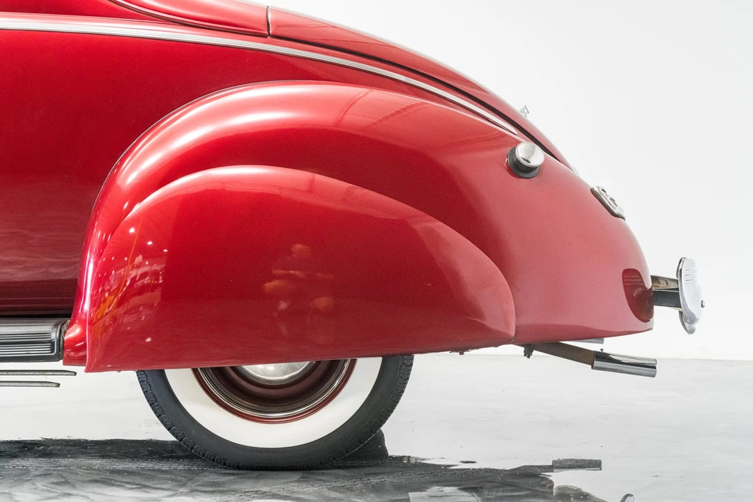 1940 Ford Standard & Deluxe & Super Deluxe - Image 29 of 31