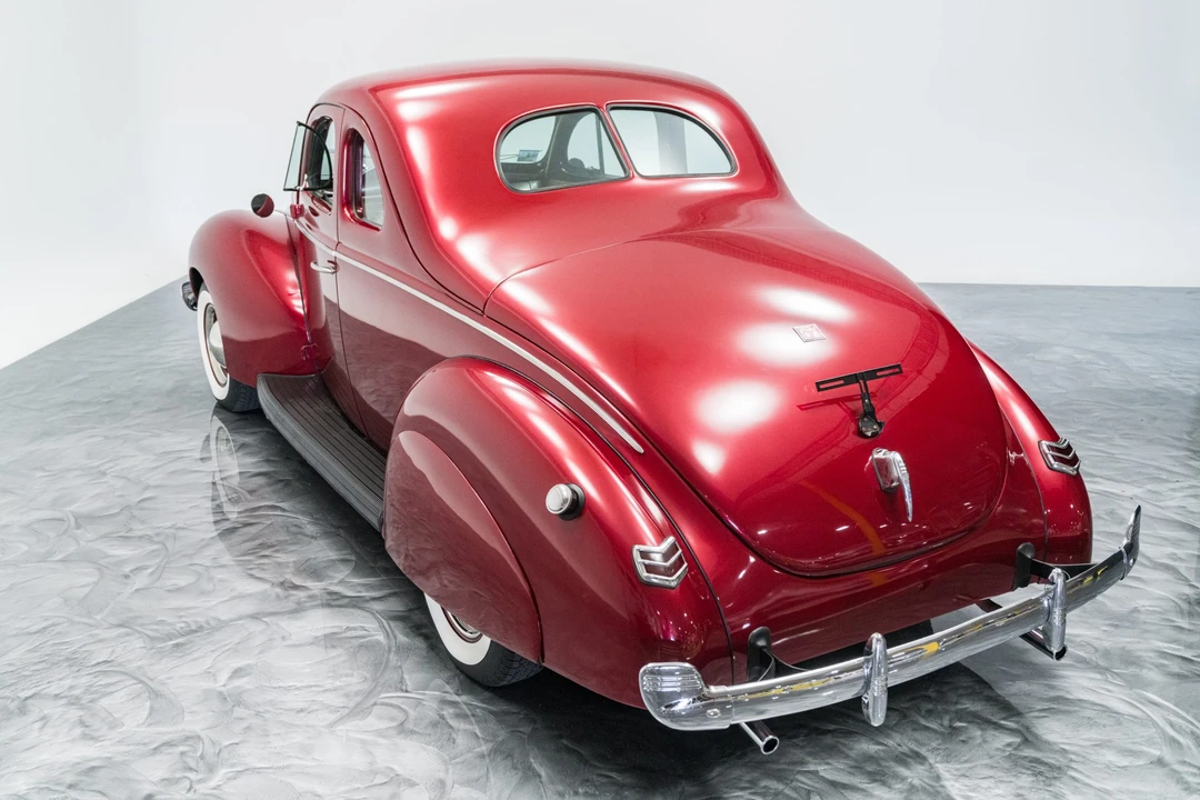 1940 Ford Standard & Deluxe & Super Deluxe - Image 5 of 31