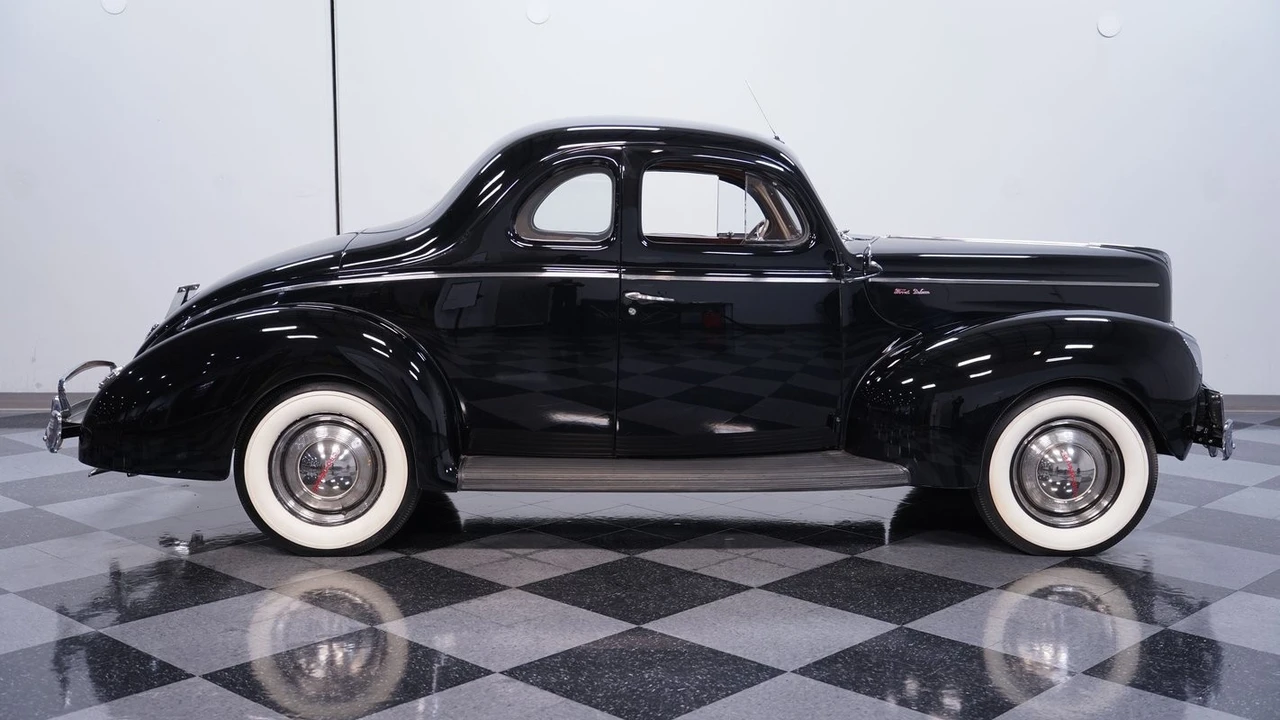 1940 Ford Standard & Deluxe & Super Deluxe - Image 13 of 31