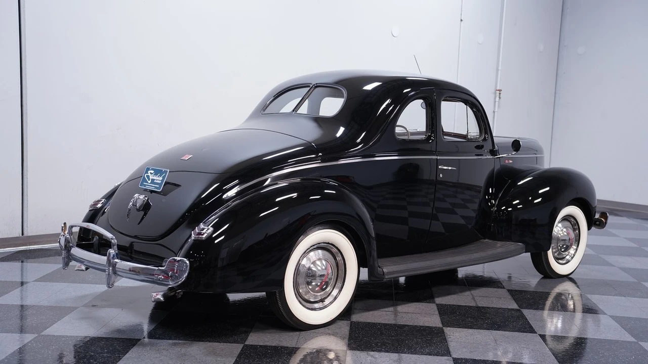 1940 Ford Standard & Deluxe & Super Deluxe - Image 12 of 31