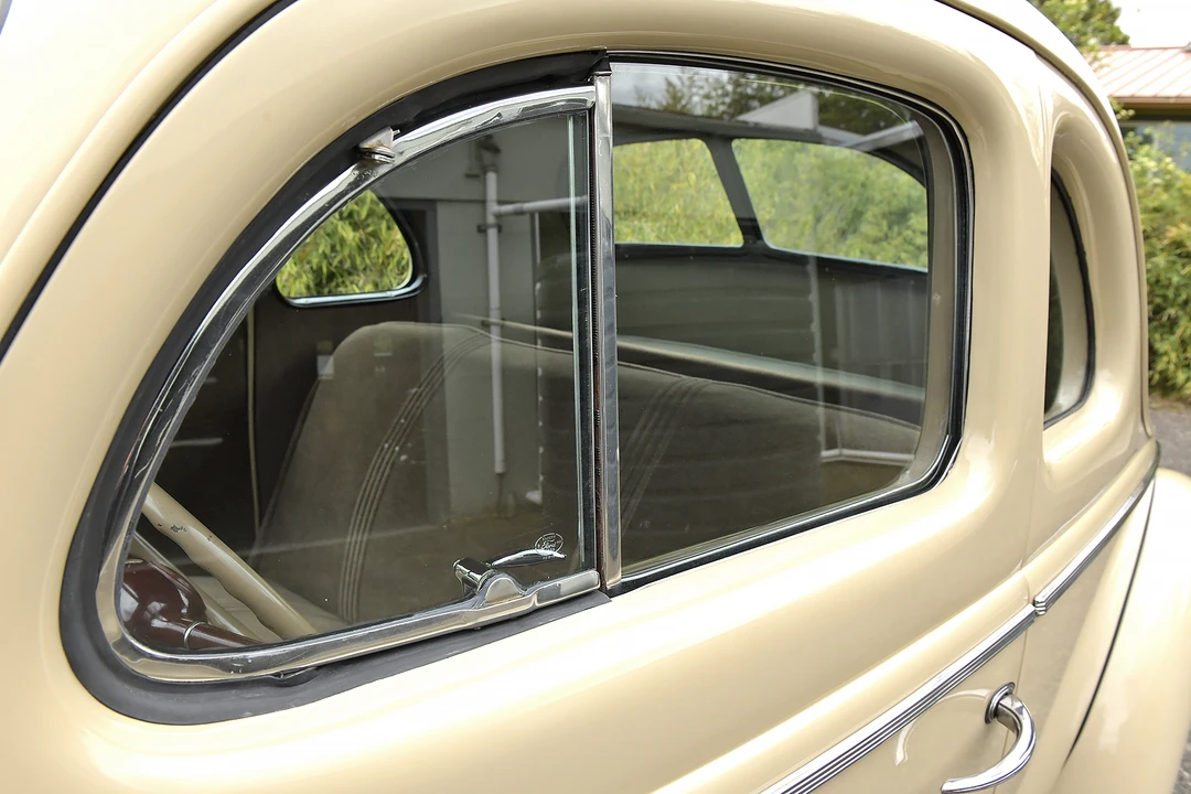 1940 Ford Standard & Deluxe & Super Deluxe - Image 13 of 31