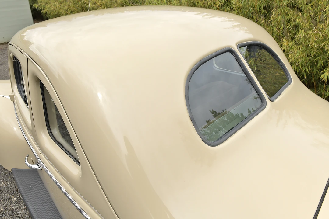 1940 Ford Standard & Deluxe & Super Deluxe - Image 26 of 31