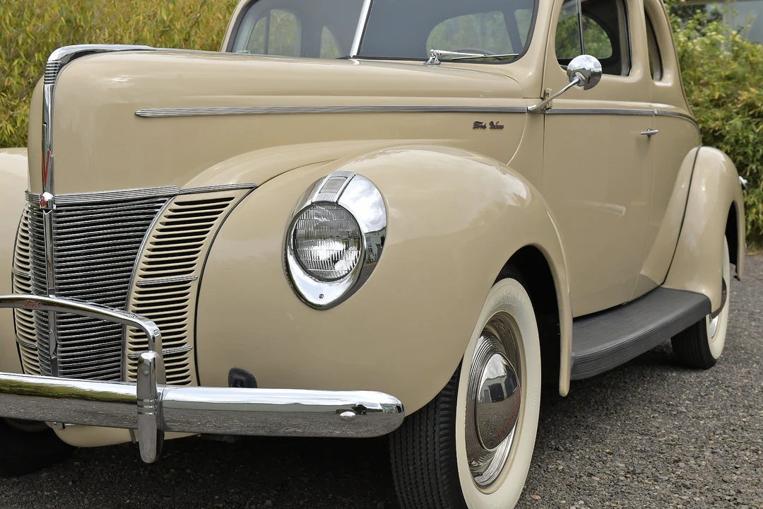 1940 Ford Standard & Deluxe & Super Deluxe - Image 3 of 31