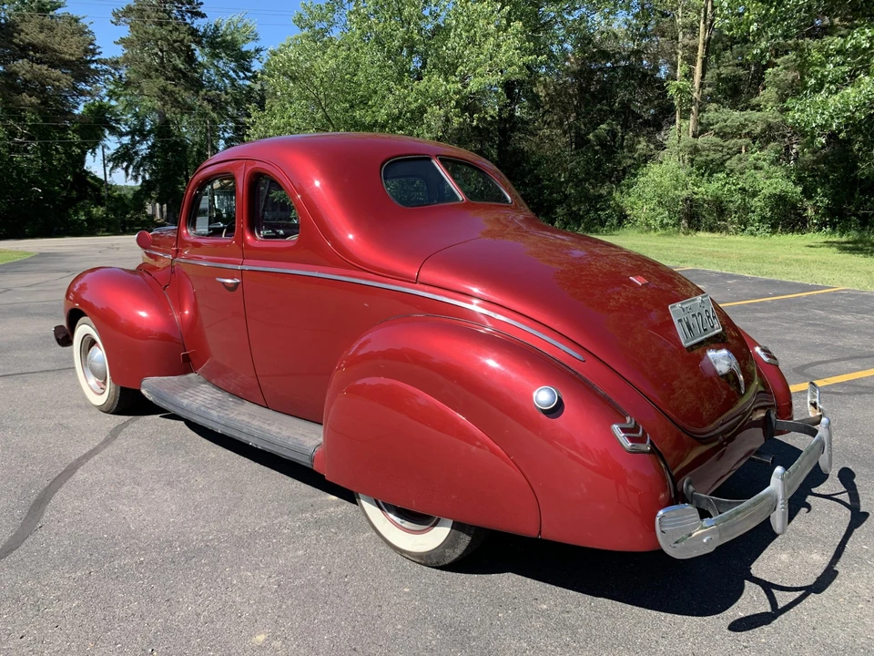1940 Ford Standard & Deluxe & Super Deluxe - Image 10 of 31