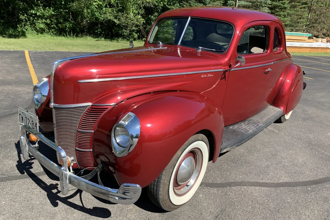 1940 Ford Standard & Deluxe & Super Deluxe - Image 2 of 31